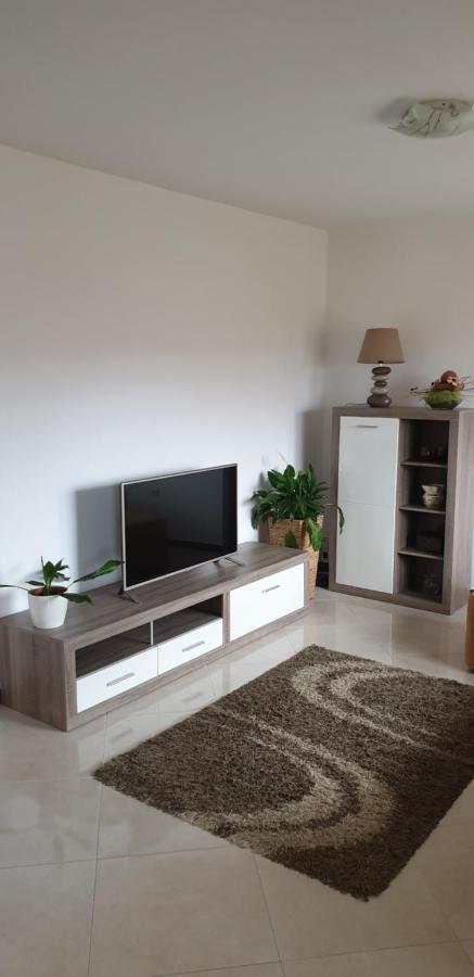 Apartman Lena بولا المظهر الخارجي الصورة